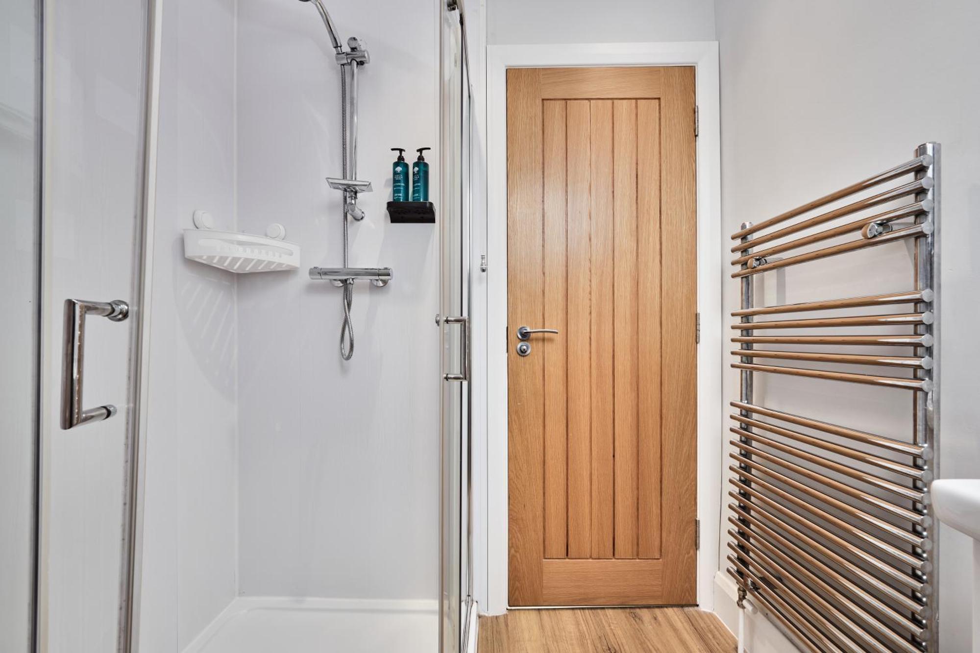 3 Princess Green - Portrush By The Sea Екстер'єр фото